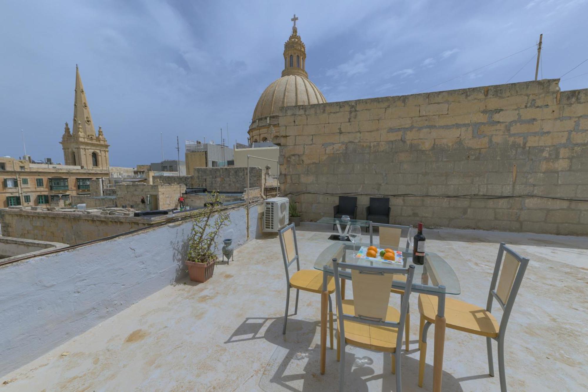New 1 Bedroom Apartment In Valletta City Centre With Terrace And Views Kültér fotó